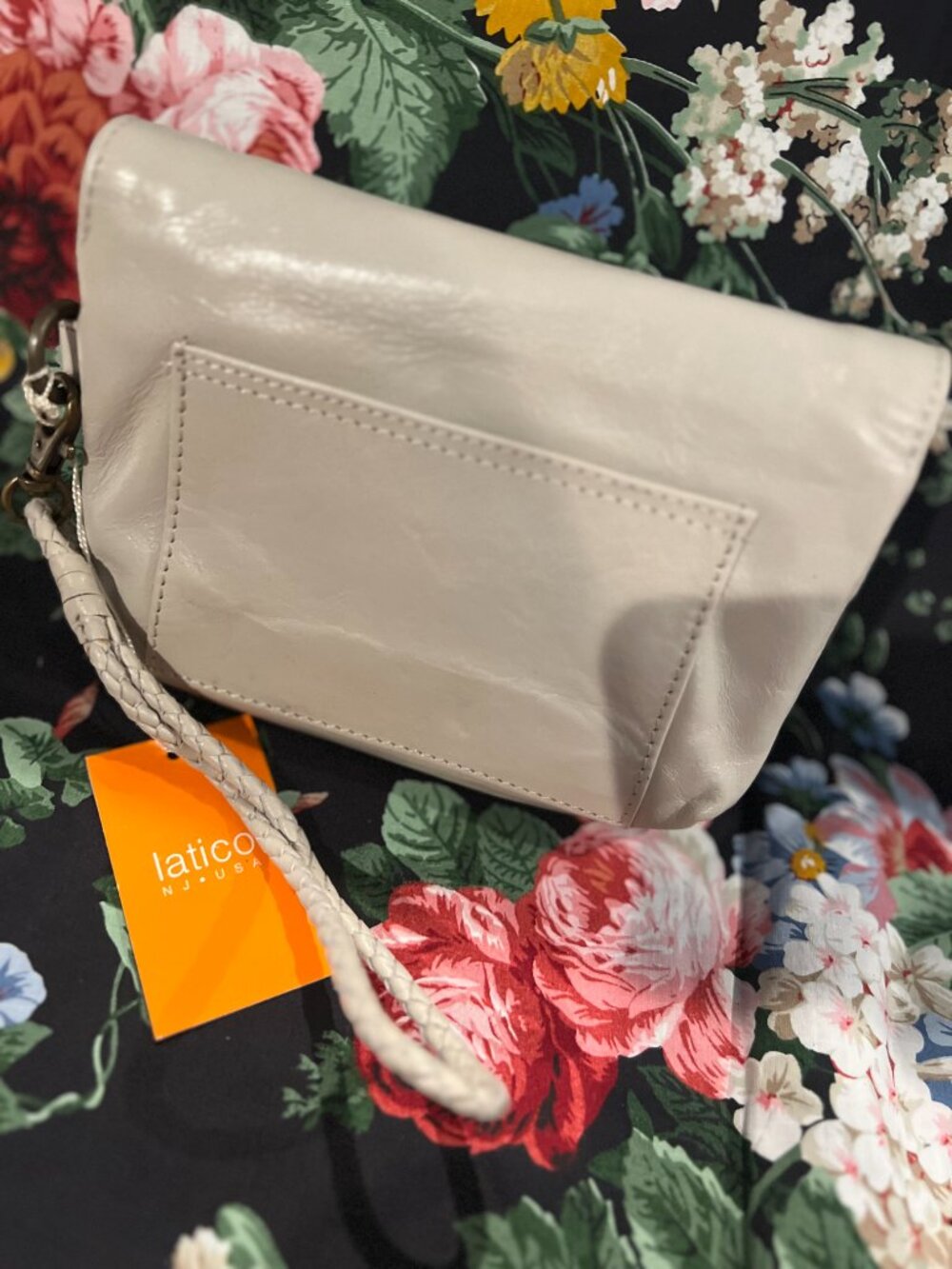NWT Latico Cream Leather Braided Wristlet Clutch Wallet Floral Lining - Picture 6 of 6